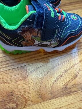 Kids Toy Story Light-Up Sneakers in Navy & Green